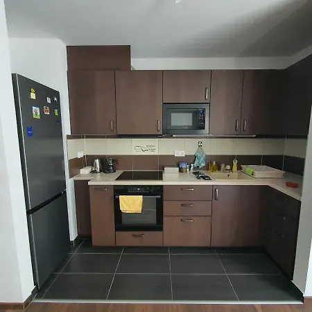 Apartment Park West - Free Parking *