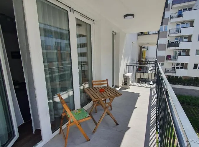 Park West - Free Parking Apartament *